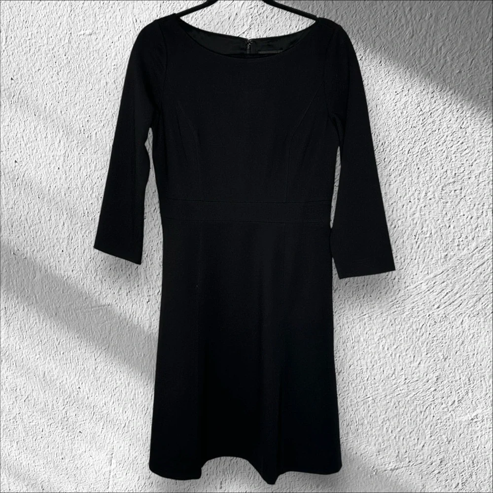 J. Crew Size 8 Fit and flare sheath dress in stretch ponte Modest Classic Preppy